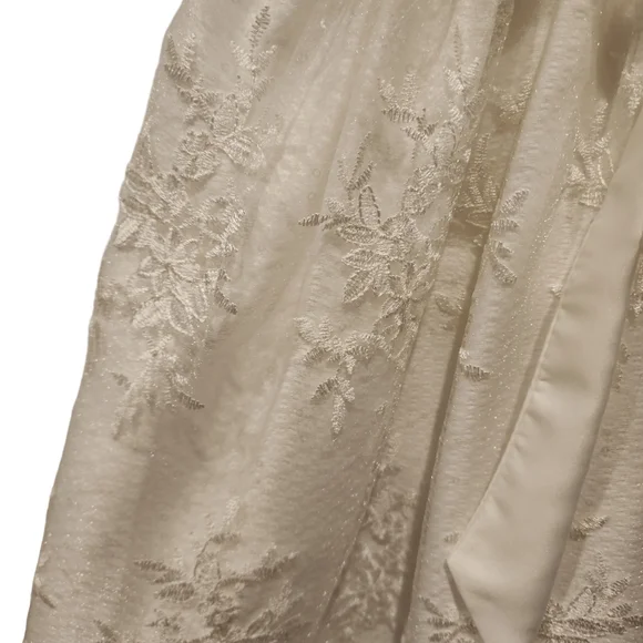 White dress 4T